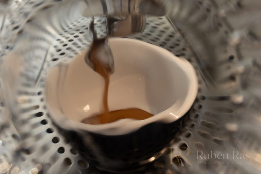 Volmaakt vervormde espresso